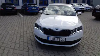 51. e - aukce ČEZ Škoda Octavia Ambition 1,6 TDI, RZ 1TM7644