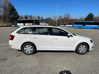 26. e-aukce ČEZ ŠKODA OCTAVIA, RZ 1TH7926