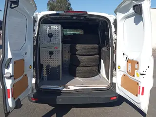 33. e-aukce ČEZ FORD TRANSIT CONNECT, RZ 9T57897