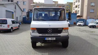 51. e - aukce ČEZ MERCEDES BENZ VARIO 816DA 4X4 , RZ 8T59093