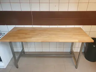 Série LETMO 13 Stůl, deska masiv rám nerez