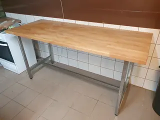 Série LETMO 13 Stůl, deska masiv rám nerez