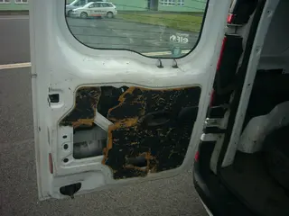 27. e - aukce ČEZ RENAULT KANGOO, RZ 8T93213
