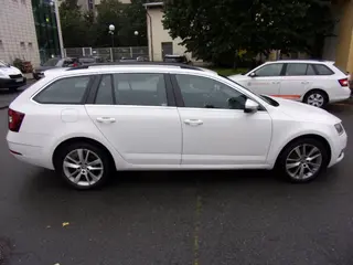 34. e - aukce ČEZ ŠKODA OCTAVIA, RZ 1TI7651