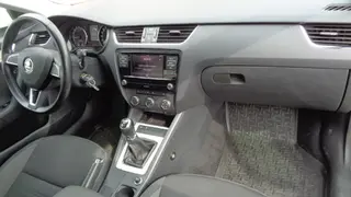 51. e - aukce ČEZ Škoda Octavia Ambition 1,6 TDI, RZ 1TH7313