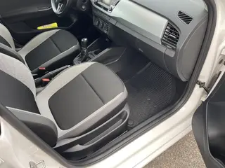53. e - aukce ČEZ Škoda Fabia Combi Ambition 1,4 TDI, RZ 1TF6147