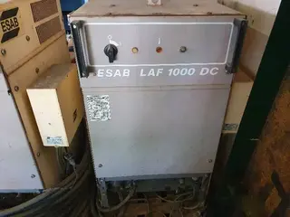 PSJ 14. 6 ks Svařovacího příslušenství ESAB LAF 1000 DC s 2 ks ESAB PEG 1