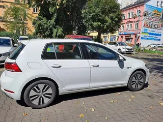 VŘ č. 17 ČEZ VOLKSWAGEN GOLF 100kW 136 PS e-Golf, RZ EL336AB