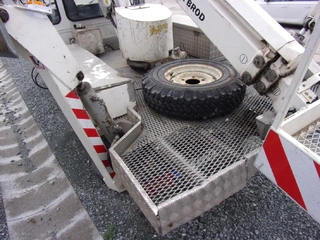 VŘ č. 19 ČEZ LAND ROVER DEFENDER 110 Chassis Cab, RZ 8T37413