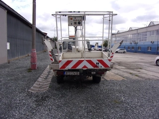 VŘ č. 19 ČEZ LAND ROVER DEFENDER 110 Chassis Cab, RZ 8T37413