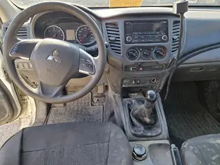 VŘ č. 15 ČEZ MITSUBISHI L200 INVITE 2.4 DI-D 4WD DOUBLE CAB, RZ 2TF5421