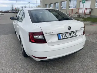 E - aukce ČEZ Škoda Octavia Ambition 1,6 TDI, RZ 1TK9133