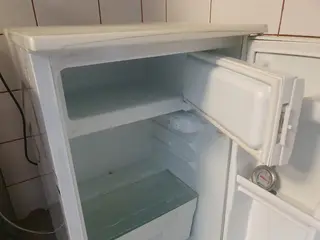 Série LETMO 16 Lednička, objem 90l