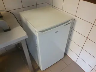 Série LETMO 16 Lednička, objem 90l