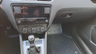 VŘ č. 13 ČEZ ŠKODA OCTAVIA 1.6 TDI 85kW Ambition Combi, RZ 1TV8916