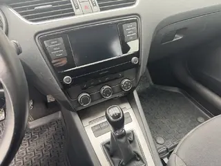 VŘ č. 12 ČEZ ŠKODA OCTAVIA 1.6 TDI 85kW Ambition Combi, RZ 1TV9479