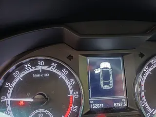 VŘ č.9 ČEZ ŠKODA OCTAVIA 1.6 TDI 85kW Ambition Combi, RZ 1TU4778