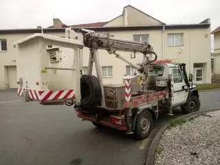 28. e - aukce ČEZ MERCEDES G, RZ 9T02820