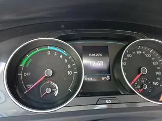 51. e - aukce ČEZ VOLKSWAGEN e-Golf, RZ EL092AB