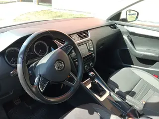 49. e - aukce ČEZ Škoda Octavia Ambition 1,6 TDI, RZ 1TN7185