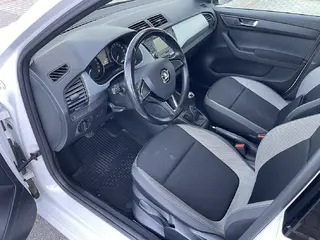53. e - aukce ČEZ Škoda Fabia Combi Ambition 1,4 TDI, RZ 1TL2981