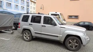 2.e-aukce -  ČEZ JEEP CHEROKEE 8T57598