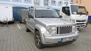 2.e-aukce -  ČEZ JEEP CHEROKEE 8T57598