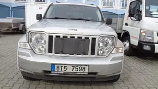 2.e-aukce -  ČEZ JEEP CHEROKEE 8T57598