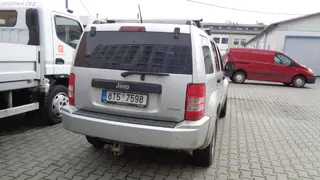 2.e-aukce -  ČEZ JEEP CHEROKEE 8T57598