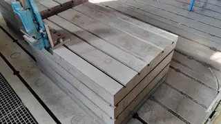 PŽSK 88. 2 ks. Upínací kostky 100x140x70, svěrák