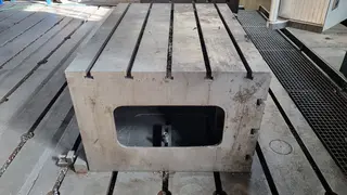 PŽSK 88. 2 ks. Upínací kostky 100x140x70, svěrák