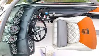 Jacht servis 02. MASTERCRAFT X45 motorový člun