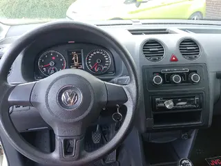 29. e - aukce ČEZ VOLKSWAGEN CADDY, RZ 9T49917