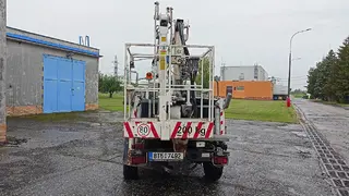 35. e-aukce ČEZ LAND ROVER DEFENDER, RZ 8T57492