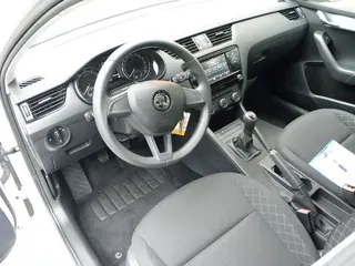 52. e - aukce ČEZ Škoda Octavia Combi Active 1,0 TSI, RZ 1TM8847