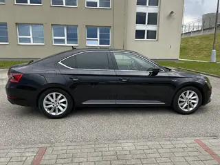 VŘ č. 14 ČEZ ŠKODA SUPERB 2.0 TSI 140kW L&K DSG, RZ 1TU2798