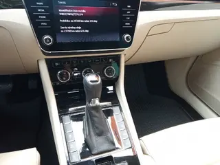 49. e - aukce ČEZ Škoda Superb LK, RZ 1TK9164