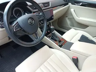 49. e - aukce ČEZ Škoda Superb LK, RZ 1TK9164