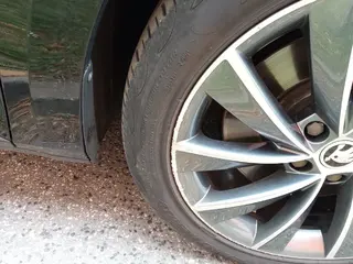 49. e - aukce ČEZ Škoda Superb LK, RZ 1TK9164
