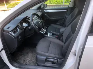 28. e - aukce ČEZ ŠKODA OCTAVIA, RZ 1TH7393