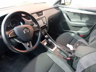 49. e - aukce ČEZ Škoda Octavia Combi Ambition 1,6 TDI, RZ 1TM7199
