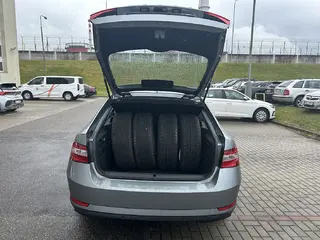 VŘ č. 14 ČEZ ŠKODA SUPERB 2.0 TDI 140kW Style DSG, RZ 1TU2154
