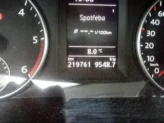 25. e-aukce ČEZ VOLKSWAGEN CADDY, RZ 8T91042