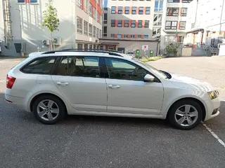 32. e - aukce ČEZ ŠKODA OCTAVIA, RZ 1TI7685