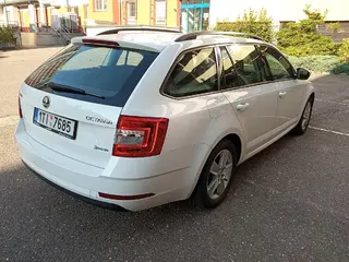 32. e - aukce ČEZ ŠKODA OCTAVIA, RZ 1TI7685