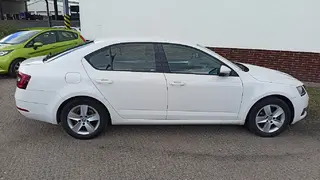 32. e - aukce ČEZ ŠKODA OCTAVIA, RZ 1TI4991