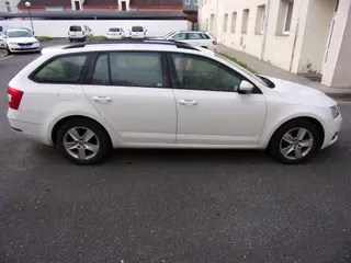 36. e - aukce ČEZ ŠKODA OCTAVIA, RZ1TF3547