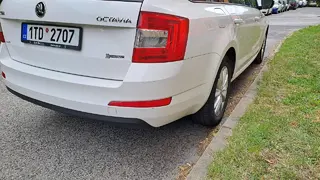 49. e - aukce ČEZ Škoda Octavia Combi Ambition 1,6 TDI, RZ 1TD2707