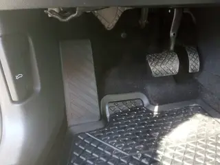 VŘ č. 12 ČEZ VOLKSWAGEN GOLF 100kW 136 PS e-Golf, RZ EL334AB