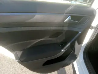 VŘ č. 12 ČEZ VOLKSWAGEN GOLF 100kW 136 PS e-Golf, RZ EL334AB